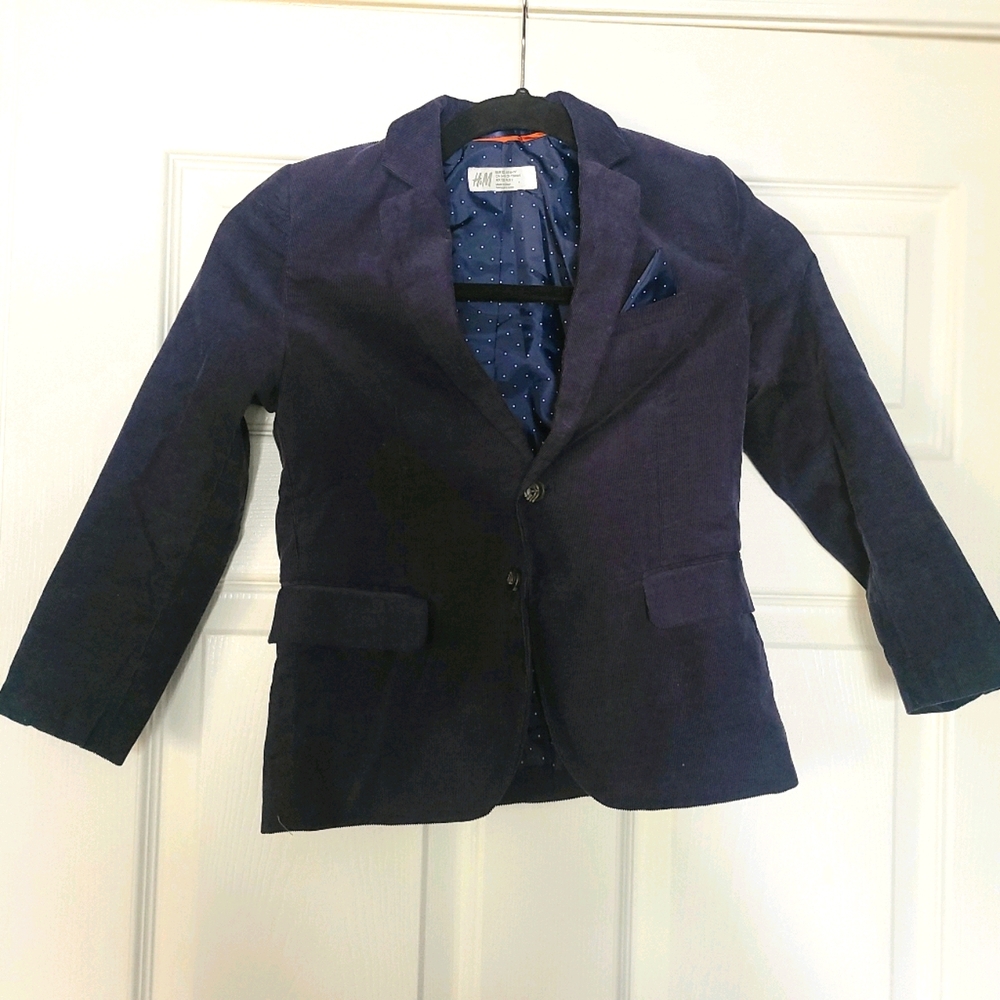 H&M Velvet Jacket with a Decorative Handkerchief